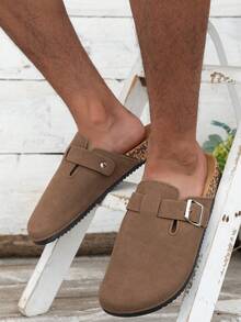 男士穆勒鞋,新款春季复古休闲一脚蹬鞋,宽松舒适,闭趾平底穆勒鞋,配有可调节绑带,有四季皆宜的非抓绒款和秋冬季保暖款可选。 - 深棕色 - 查看 3