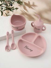 5 件个性化定制婴儿硅胶餐具套装吸盘碗盘子吸管杯软勺叉定制婴儿餐具喂养训练晚餐套装冬夜礼物返校冬季礼物创意男孩女孩情人节多功能字母婴儿时尚柔软可爱卡哇伊独特定制宝贝礼物 - 彩色 - 查看 6