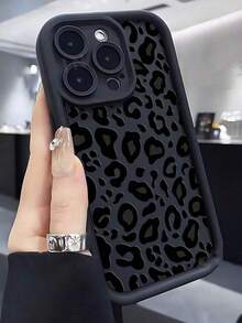 1pc Black Minimalist Leopard Print Full Body Shockproof Anti-Slip Protective Phone Case - Black - View 2