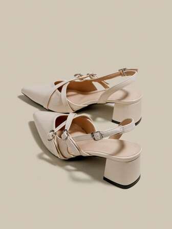 女士米色漆皮尖头单带粗跟高跟鞋，优雅尖头正式高跟鞋，时尚露跟高跟鞋