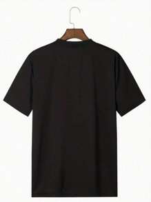 Mysterious Woman Holding Gun Graphic Tee 220g Cool Blue Hues Intriguing Artwork HighQuality Cotton Fabric Comfortable Fit - 黑色 - 查看 2