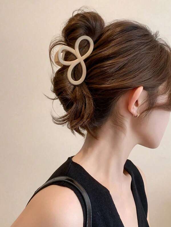 Fall Winter Accessories 3pcs Women's Black/Beige/Brown Matte Finish 3.34in Butterfly Shaped Hair Clips, Elegant & Cute, Suitable For Everyday Wear, Casual, Vintage, Minimalist Style, Suitable For Women's Daily Hairstyling, Makeup, Bathing, Commuting, Travel, School, Party, Holiday, Gift Hair Accessories Fashion Claw Clips Ladies Hair Clamps Casual Hair Jaw Clip