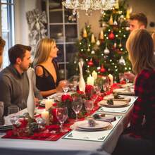 Farmhouse Christmas Plaid Dining Table And Kitchen Decor, Holiday Placemats Set - Red And Green, 2/4/6/8 Piece Set, Linen Placemats, Breakfast Placemats, Kitchen Accessories, Easy Clean Placemats, Suitable For Home, Dining Room, Restaurant Decor