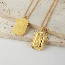 Rose/Gold-Plated Initial Necklace For Men And Women, A-Z 26 Letters Personalized Name Necklace, Random Delivery, Mystery, Square Double-Sided Engraved Pendant, Adjustable Size, Fashion Jewelry Gift - 1 件金色隨機 - 查看 9