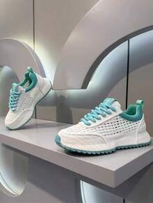 Zapatos deportivos casuales ligeros con cordones para hombres, cómodos para actividades diarias y al aire libre, zapatillas de malla de estilo minimalista y versátil