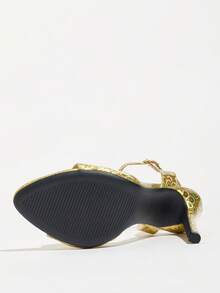 女士圆头纯色金属六角纹理带交叉踝带细高跟凉鞋，优雅时尚迷人派对金色高跟鞋，适合所有季节