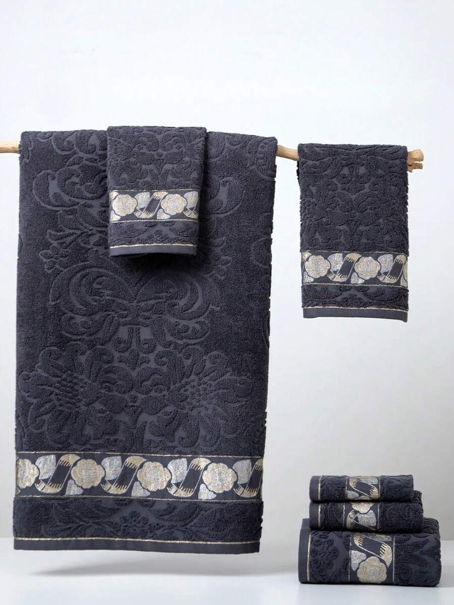 1pc Grey Pure Cotton Thin Bath Towel/Small Towel/Handkerchief, Rose Pattern, Quick Dry & Absorbent, Unisex, Suitable For All Seasons, Ideal For Bathroom, Travel, Vacation, Gift, School, Hotel And Home Use