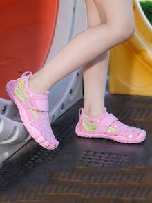 Calçados infantis para travessia de rios e calçados aquáticos, novos calçados de verão para meninos e meninas, calçados casuais para casa, calçados respiráveis para crianças