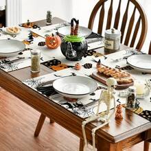1/2/4/6 Piece Table Mat Set, Halloween Themed Style, Bat Pattern Print, Size 30x45 Cm. Polyester Halloween Placemats Are Suitable For Home Kitchens/Heat-Resistant Tablecloths, Easy To Clean, And Are Ideal Accessories For Home Kitchen Dining Tables. They Are Suitable For Family Gatherings And Indoor Occasions, And Are The Best Choice For Halloween Decoration.