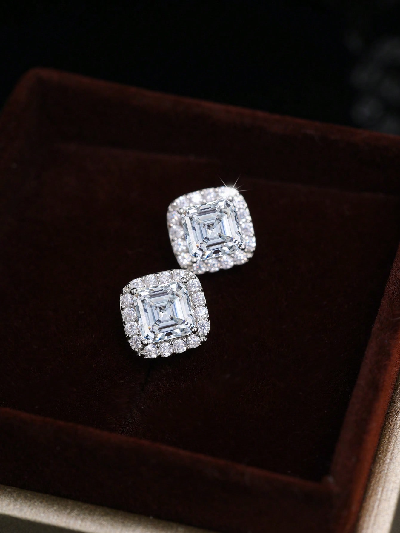 2pcs Shiny Cubic Zirconia Stud Earrings, Square Rhinestone Earrings Unisex, Hip Hop Jewelry, Ideal G