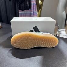 Adidas Giày thể thao cổ thấp cổ điển retro dành cho nữ SAMBA - Trắng/Xanh lá cây - Xem 10