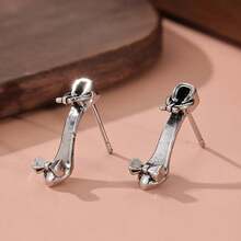 Vintage Bohemian Style Earrings - A Pair Of Shoes And Mini High Heels Design, Copper Earring Stands, Suitable For Daily Occasions And Gifts, Festival Accessories|Interesting Earrings|Exquisite Craftsmanship - 銀色 - 查看 2