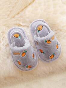 Camina con tu hijo un par de zapatillas de estar por casa con bordado de fresa, a la moda y lindas, antideslizantes y cálidas, adecuadas para que los niños las usen. Zapatillas de felpa para niños, cálidas para niños, antideslizantes para interiores en invierno, lindas para niñas, bebés de dibujos animados. Nuevas zapatillas de felpa - Gris - Ver 3