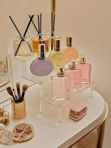 Klare Acryl Präsentationsständer, Ausstellungsregale für Dekorationen, Nagellack, Parfüm, Duftkerzen, Lufterfrischer, Haushaltsspeicher-Organizer für Schreibtisch, Büro, Schminktisch, Schlafzimmer, Badezimmer, Zuhause, Wohnheim, Raumdekoration