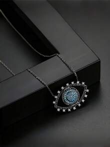 1 Peça de Colar de Olhos Azuis, um Colar Pingente de Zircônia Incrustado de Cobre. É um acessório elegante e criativo para vestidos formais, e também adequado para decorações de festas temáticas de Halloween. Pode ser dado como presente de Halloween para familiares e amigos, e também pode ser usado diariamente, sendo simples e elegante.