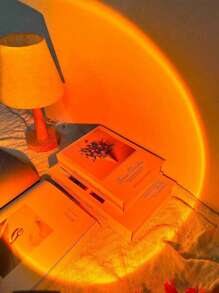 1 个 LED 日落氛围灯（带 RGB 16 色遥控器）- 可为客厅装饰、卧室氛围照明、节日装饰、送礼、节日庆祝、情侣约会和彩带背景装饰营造温馨氛围，以及影响者直播氛围营造、LED 投影氛围照明和绚丽彩虹照明