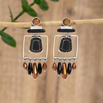 1 对手工珐琅水晶，形状和颜色可能有所不同，花卉图案和位置随机