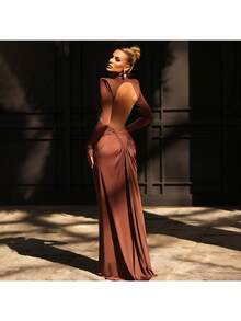 2025 Summer New Women's High-Neck Temperament Slim Sexy Backless Solid Color Long Dress - màu nâu - Xem 2