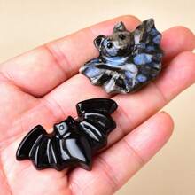 CUPIDCRYSTAL Exquisite Natural Crystal Carving Bat, Unique Design, Healing Crystal, Stones Containing Energy, Energy Healing Meditation Stone, Perfect For Home Decor & Gift Giving, For Pocket Decoration, For Halloween Gift, From The Brand