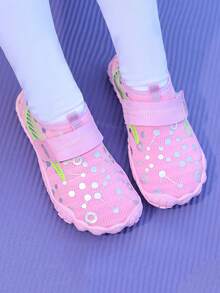 Calçados infantis para travessia de rios e calçados aquáticos, novos calçados de verão para meninos e meninas, calçados casuais para casa, calçados respiráveis para crianças