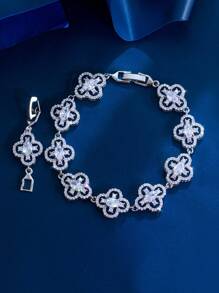 1pc Beautiful 4-Leaf Clover Chunky Cubic Zirconia Paved Luxury Wedding Banquet Bridal Party Bracelet For Women, Holiday Festival Jewelry Gift