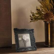 CISOO 2.5x3.5 Vintage Small Picture Frame, Antique Ornate Black Wallet Size Photo Frame For Table Top And Wall Display, Decorative Floral Design Retro Home Decor, Photo Gallery Art