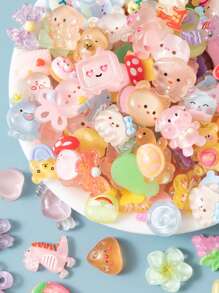 糖果卡通饰品套装，适用于 DIY 工艺品手机壳、钥匙扣、耳环、项链、彩色熊兔子蝴蝶结花心饰品、樱桃鲨美人鱼鞋饰品，各种卡通配饰，适合男孩、女孩和女士的生日礼物