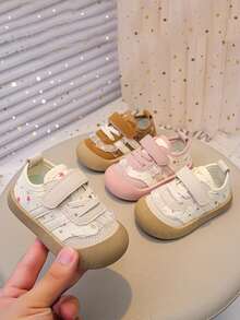 Pantofi sport la modă pentru fete, pantofi sport casual pentru copii mici cu talpă moale din cauciuc, broderie și sistem de prindere cu cârlig și buclă, adidași ușori pentru alergare - Kaki - Vizualizare 7