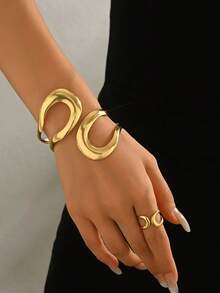 1 Set Spiral Design Chunky Bracelet Ring Jewelry Set , Women Cuff Bangle , Matching Design Rings Bracelets - Gold - View 2