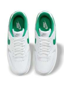 Nike Gamma Force 女款休闲运动鞋，浅象牙色/淡紫色，低帮人造革，透气舒适，柔软缓震，时尚百搭，适合日常城市漫步、春季造型和健身活动。