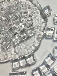 Partículas de piedra de cristal de imitación, rhinestones de porcelana con forma de tira, piedras acrílicas transparentes asimétricas y pequeñas, utilizadas para decorar cubitos de hielo falsos. Este producto se utiliza ampliamente en decoración, colgantes, accesorios, complementos de ropa