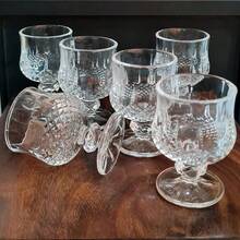 12/6/4/2/1 Pcs Diamond/Butterfly Pattern 40ml Stemmed Glass Cups, Transparent And Refractive, High-Quality Mini Tea Cups, One-Bite Size, Stemmed Design Prevents Excessive Drinking - Clear - View 8