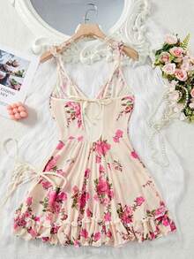 Bộ đồ ngủ gợi cảm 2 món - Bộ đồ hai mảnh hoàn chỉnh với quần lọt khe phối hợp, đường viền nhún bèo tinh tế và dây đeo dễ điều chỉnh để vừa vặn hoàn hảo - Họa tiết hoa rực rỡ, váy ngủ quyến rũ dành cho phụ nữ - Màu be - Xem 2