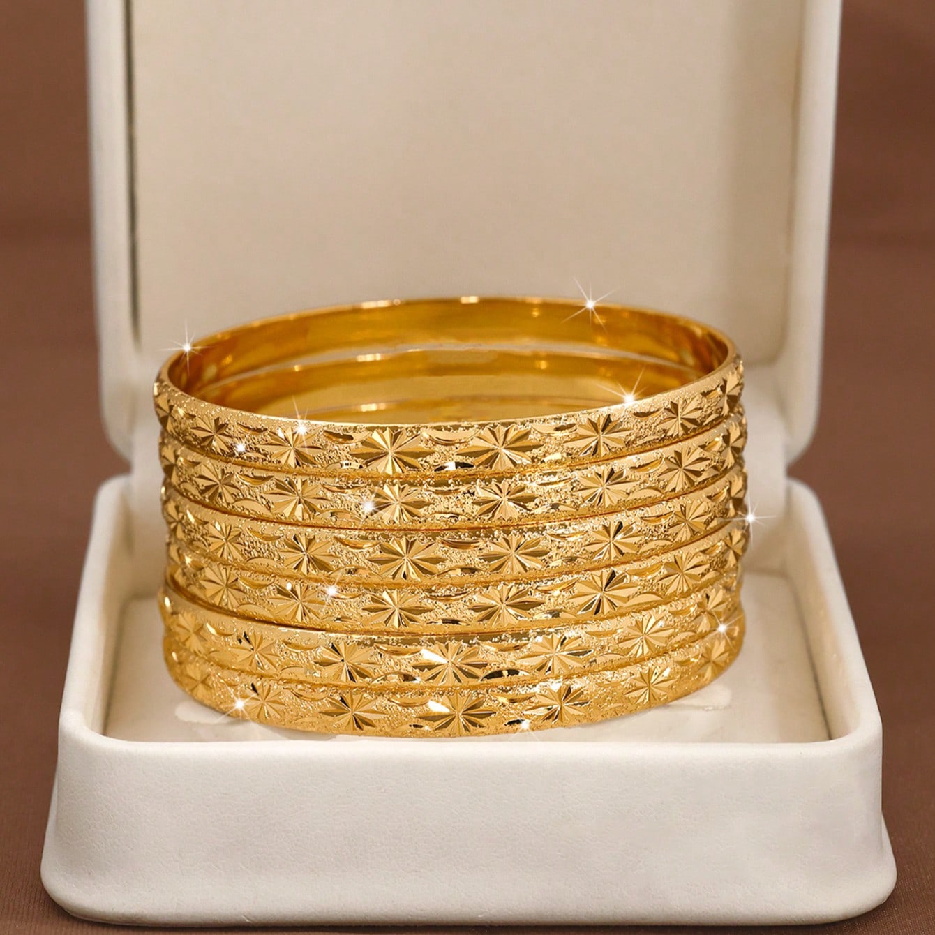 Piezas Brazalete con Patrón de Cielo Estrellado Chapado en Oro de 24K, Opciones de Diámetro de 60mm/65mm/70mm, Adecuado para Uso Diario de Mujeres,