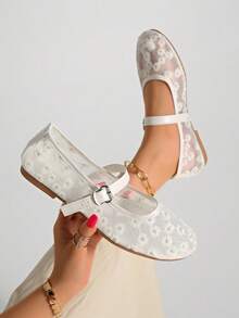 Women Ballet Flats, Summer Breathable Embroidered Lace Round Toe Mary Jane Minimalist White Flat Shoes - White - View 5