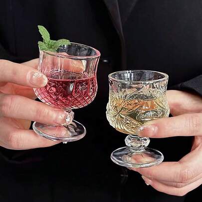 12/6/4/2/1 件钻石/蝴蝶图案 40 毫升高脚玻璃杯，透明且具有折射性，高品质迷你茶杯，一口大小，高脚设计可防止过量饮用
