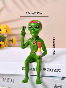 1pc Alien Resin Funny Green Dwarf Resin Ornament Garden Decoration Ornament