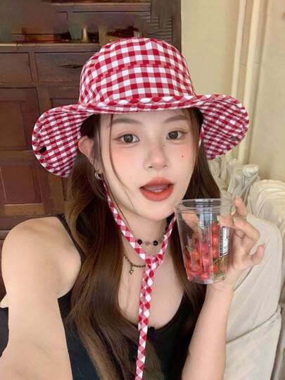 1pcWomen's Retro Red & White Checkered Bucket Hat With Chin Strap - Sun Protection Bucket Hat