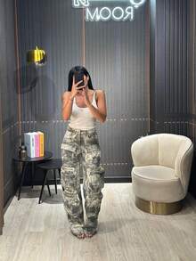 女士秋冬街头风格个性迷彩做旧多口袋工装裤全身印花休闲宽松直筒阔腿裤功能性适合音乐节、街舞男女通用迷彩裤