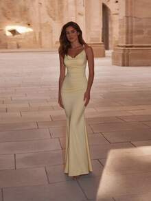 Basrey New Fashionable And Elegant Women's Solid Color Faux Pearl V-Neck Hanging Neck Suspender High Waist Backless Evening Dress - Light Yellow - View 1