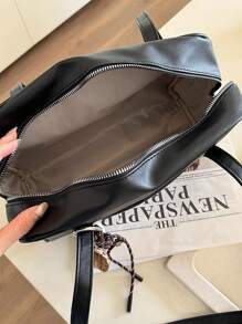 Korean Style New Pillow Handbag, Retro Shoulder Bag, Large Capacity Tote Bag For Work Commute, No Pendant Included, Pendant Is For Styling Only - Black - View 8