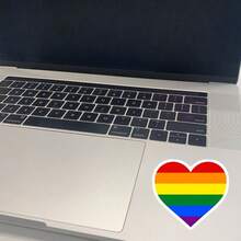 Pegatinas divertidas con corazón gay, amor es amor, arcoíris, adecuadas para papelería, vasos, tabletas, fundas de teléfonos móviles, etc., pegatinas desechables