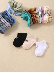 10 Pairs Of Baby Boat Socks With Little Bear Patterns On The Instep, In Random Colors. These Lovely Cartoon Bear - Patterned Socks Are Suitable For Toddlers, Both Baby Boys And Baby Girls, And Are Applicable To Newborns Aged 0 - 3 Years Old. Baby Socks, Newborn Socks, Toddler Socks. - Multicolor - View 5