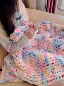 1pc/Roll Finger Knitting Plush Yarn, DIY Blanket, Mat, Scarf, Donut Shaped Yarn (Approx. 45-50g Weight, 4m Length, Not Recommended To Purchase 1 Roll As It Cannot Complete 1 Finished Product)