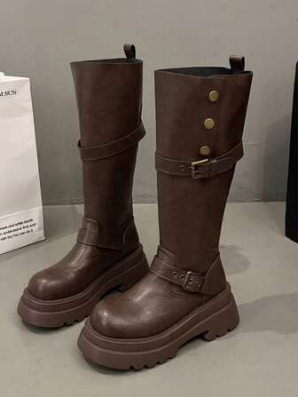 Botas altas de estilo occidental con hebilla, estilo retro británico, tacón grueso para mujer, nuevas llegadas de otoño/invierno 2025, botas de montar hasta la rodilla y delgadas