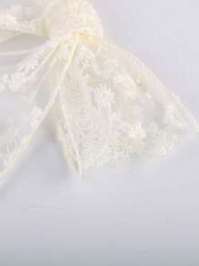 1pc Beige Lace Bow Hair Clip, Suitable For Daily Use Claw Clips Hair Claws Hair Barrettes, School Stuff, Elegant, College, Winter Outfit For Women, Bows, Cute, Classy, Head Accessories, Hair Accessories For Women - White - View 4