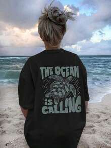 女款大尺碼夏季休閒度假 Ocean Calling 海龜與標語印花 T-shirt 黑色 - 黑色 - 查看 1