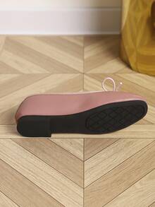 European & American Fashion Solid Color Ballet Bowknot Flat Shoes, Outdoor Spring/Autumn Ladies Slip-On Soft Leather Flat Shoes