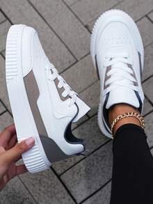 ​Women's White Wave Sole Sneakers - Gray Accent Lightweight Shoes For City Pavement, Year-Round Everyday Comfort Wear​ - Nhiều màu - Xem 1