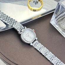 Neue Lässig Uhren Frauen Luxus Mode einfache Quarz Armbanduhr Edelstahl Armband Uhr für Frauen